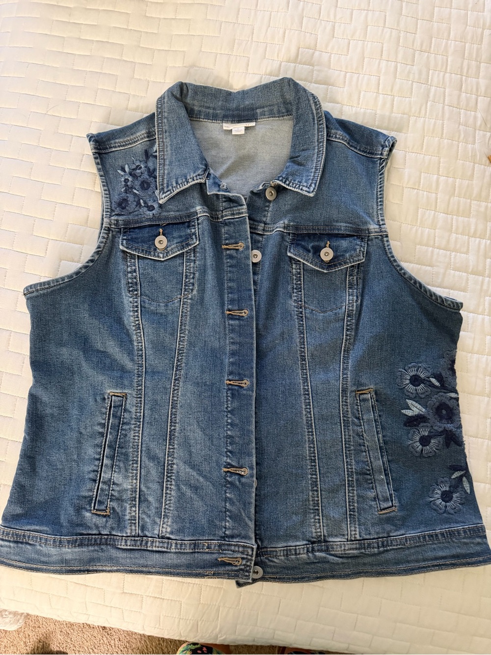 Classic Blue Denim Sleeveless Jacket with Floral Embroidery